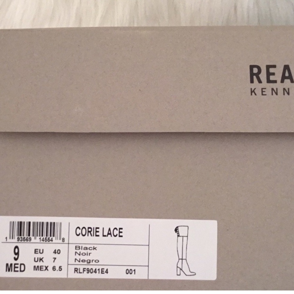 KENNETH COLE REACTION LACE UP BOOTS - Picture 12 of 15